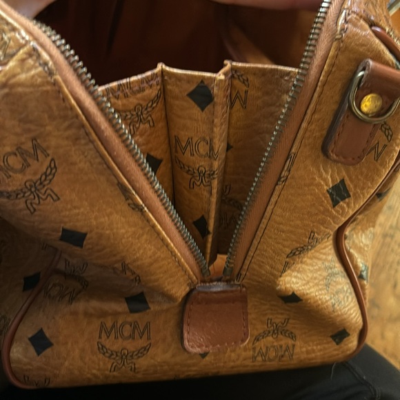 MCM BOSTON BAG - Picture 16 of 17